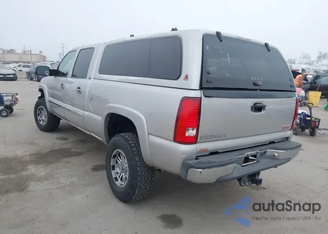 2005 GMC Sierra 2500Hd Sle из США, поврежденный, VIN 1GTHC23205F957753